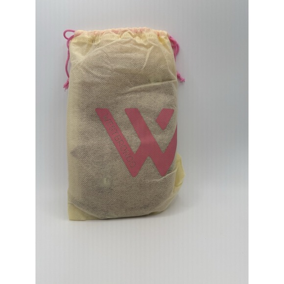 Pink Wristlet Quilted Small Zip Pouch‎ with Strap NWT Westbronco - Picture 2 of 5